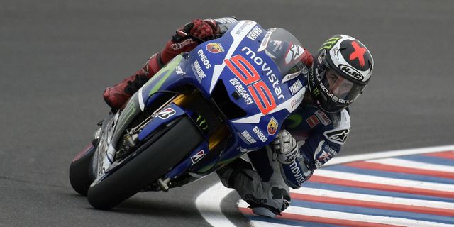 Lorenzo: Valentino Rossi Menakjubkan