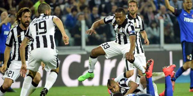 Evra Bangga Lihat Monaco Habisi Arsenal