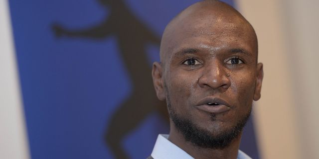 Abidal: Barca Layak Raih Treble Winners