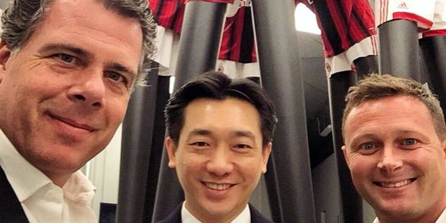 Mr. Bee: Saya Hanya Mau Milan! Mr. Bee: Saya Hanya Mau Milan!