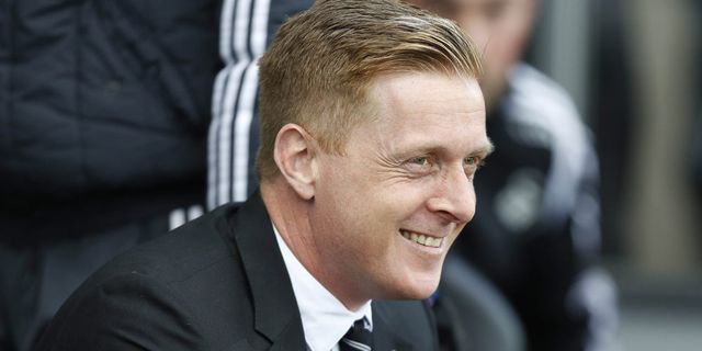 Garry Monk Apresiasi Kinerja Jonjo Shelvey