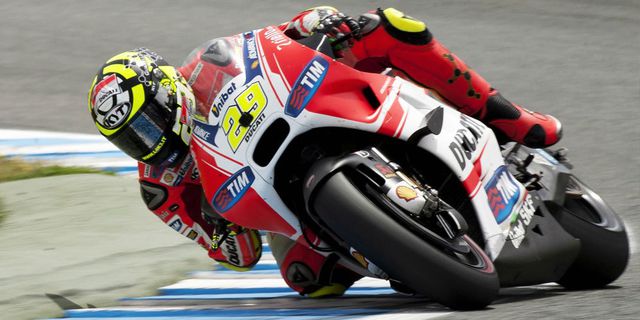 Bos Ducati Kecewa Performa Dovizioso-Iannone