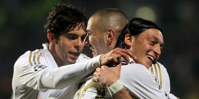 Kaka Akui Berteman Erat Dengan Ozil