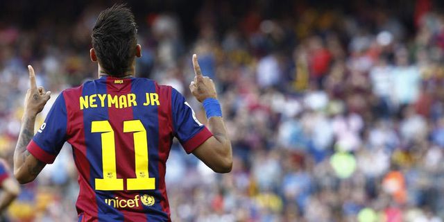 Barca Hampir Juara, Neymar Berpesta Main Poker