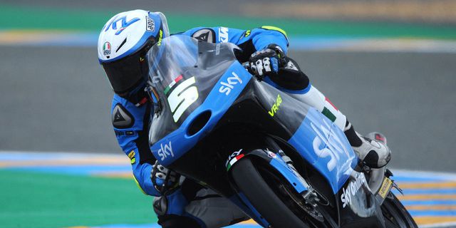 Fenati Menang, Italia Pesta di Moto3 Prancis