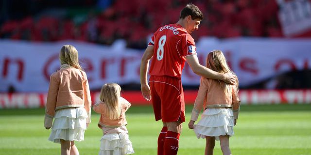 Tak Seorang pun Mampu Lampaui Steven Gerrard Tak Seorang pun Mampu Lampaui Steven Gerrard