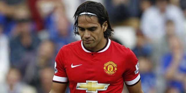 Scholes Sebut Falcao Tak Sukses di MU