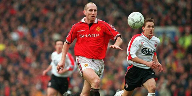 Stam Sarankan MU Tiru Chelsea