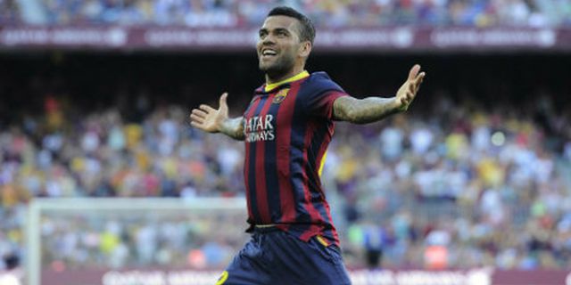 Alba Berharap Alves Bakal Bertahan di Barca