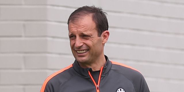 Allegri: Barca Tim Super 