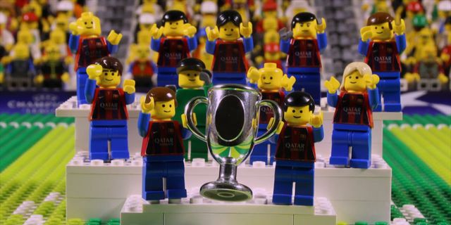 Aksi Barca Bekap Juve di Final Direka Ulang LEGO