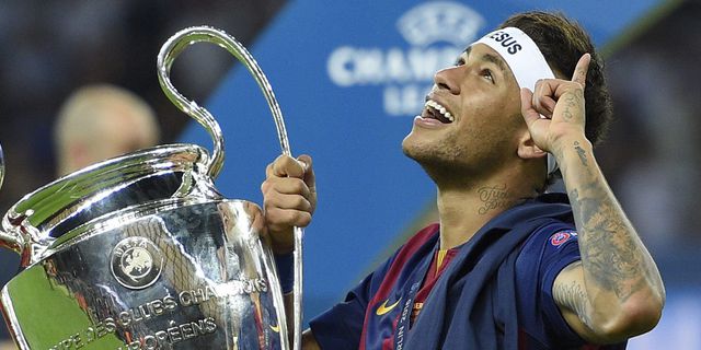 Kisah Inspiratif Ikat Kepala Neymar Kisah Inspiratif Ikat Kepala Neymar