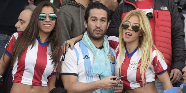 Galeri Suporter: Argentina 2-2 Paraguay Galeri Suporter: Argentina 2-2 Paraguay