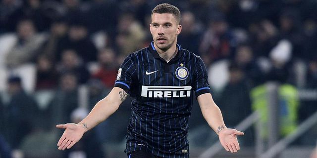 Podolski: Saya Tak Ingin Duduk di Bangku Cadangan Arsenal Podolski: Saya Tak Ingin Duduk di Bangku Cadangan Arsenal