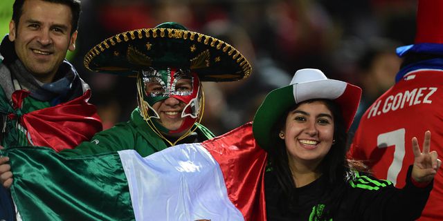 Galeri Suporter: Chile 3-3 Meksiko Galeri Suporter: Chile 3-3 Meksiko