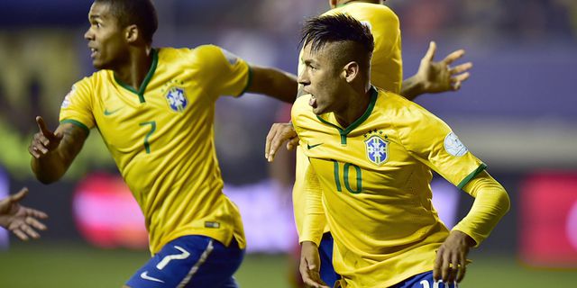 Dunga Minta Kontroversi Zuniga & Neymar Tak Diperpanjang 