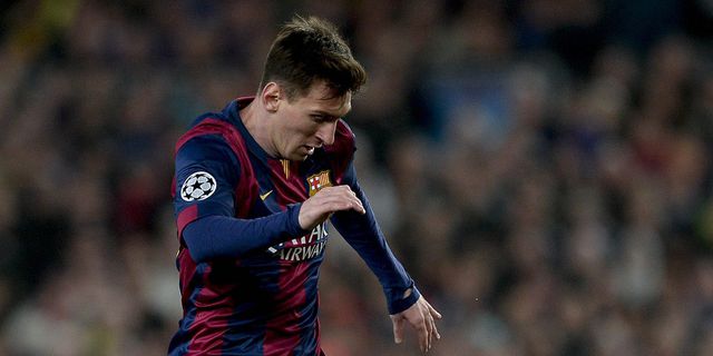 Ferdinand Sebut Messi 'Tidak Nyata' 
