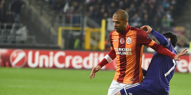 Bukan Inter, Melo Lebih Dekat ke Sevilla