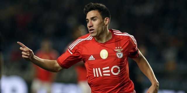 Agen Gaitan Isyaratkan Tunggu Tawaran Manchester United Agen Gaitan Isyaratkan Tunggu Tawaran Manchester United