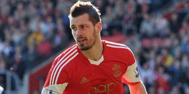 Arsenal Relakan Schneiderlin Gabung MU 