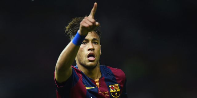 Cruyff Minta Neymar Fokus Bermain Bola