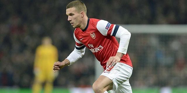 Agen: Sebenarnya Wenger Ingin Pertahankan Podolski di Arsenal