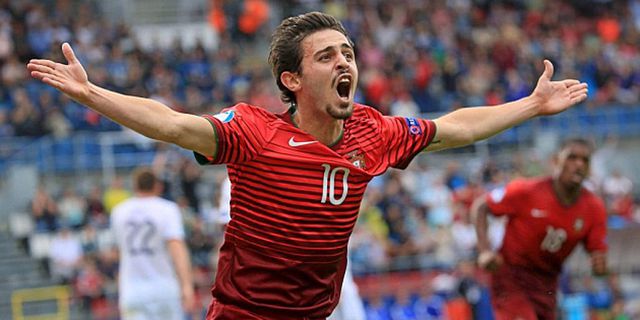 Pemain Terbaik Euro U21 Girang Dikaitkan Barca Pemain Terbaik Euro U21 Girang Dikaitkan Barca