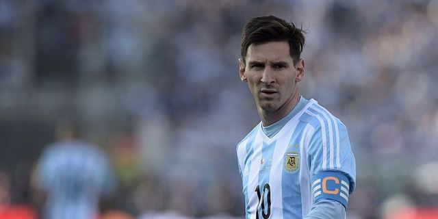Enrique: Messi Membutuhkan Istirahat Enrique: Messi Membutuhkan Istirahat