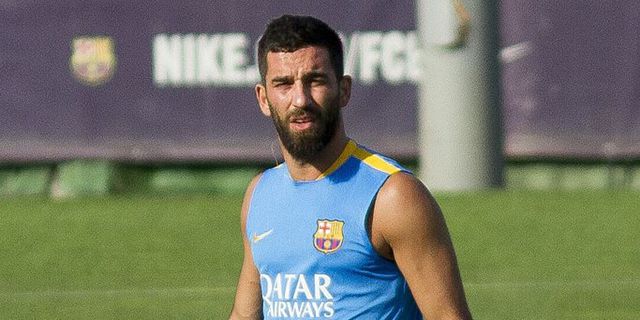 Turan Kembali Berlatih Normal di Barca