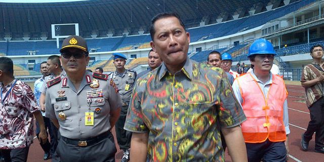 Stadion GBLA semakin parah, banyak retakan dan pergeseran konstruksi