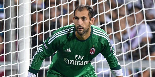 Diego Lopez Pahami Transfer Casillas