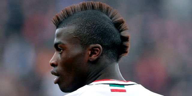 Agen: Niang Masih Ingin Bermain Bersama Milan Agen: Niang Masih Ingin Bermain Bersama Milan