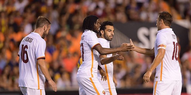 Highlights Friendly: Valencia 1-3 Roma Highlights Friendly: Valencia 1-3 Roma