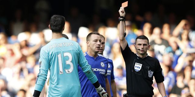 Begovic Sesalkan Kartu Merah Courtois