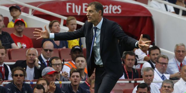 Slaven Bilic Bahagia Bungkam Arsenal di Emirates Slaven Bilic Bahagia Bungkam Arsenal di Emirates