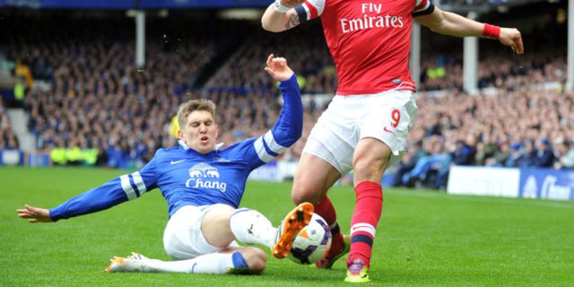 Dua Musim Lagi, Stones Tinggalkan Everton