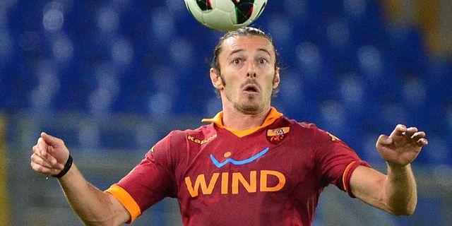 Sulit Sembuh dari Cedera, Pemain AS Roma Ini Putuskan Pensiun