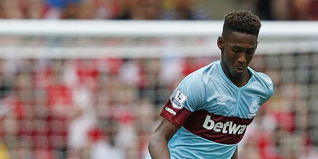 MU Tertarik dengan Bek Muda West Ham Reece Oxford