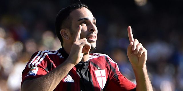 Adil Rami Beber Alasan Campakkan Milan Adil Rami Beber Alasan Campakkan Milan