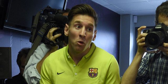 Inilah Reaksi Cewek-cewek Inggris Lihat Evolusi Messi Inilah Reaksi Cewek-cewek Inggris Lihat Evolusi Messi