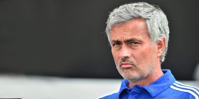 Mourinho: Apapun Terjadi, Tim Medis Harus Lakukan Tugasnya
