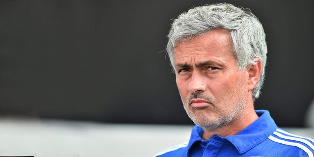 Mourinho: 10 Detik, Chelsea Sudah Dalam Masalah