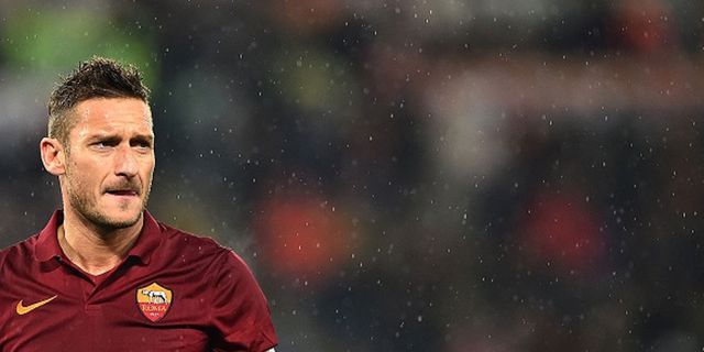 Totti Disiapkan Lawan Juventus