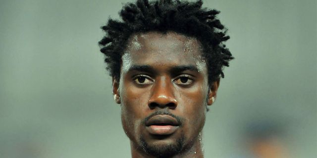 Benahi Lini Belakang, Chelsea Target Nicolas N'Koulou