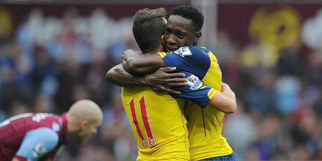 Ozil Beri Dukungan Moral Kepada Welbeck