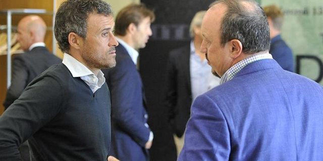 Belum Clasico, Enrique dan Benitez Sudah Saling Tatap Muka