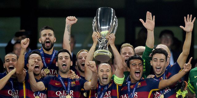 Barcelona Terpilih Jadi Klub Terbaik 2015 Barcelona Terpilih Jadi Klub Terbaik 2015