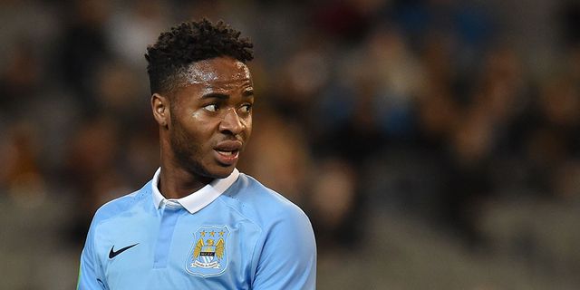 City Kalah, Gerrard Kecam Performa Sterling 