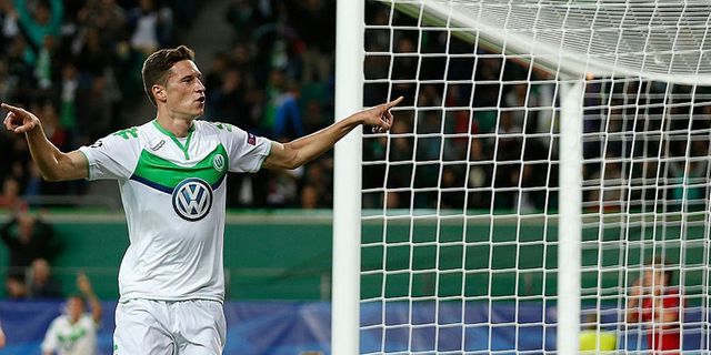 Draxler Pencetak Gol UCL Termuda Wolfsburg