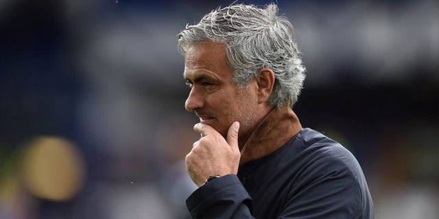 Lecehkan Carneiro, Mourinho Bisa Dihukum Berat